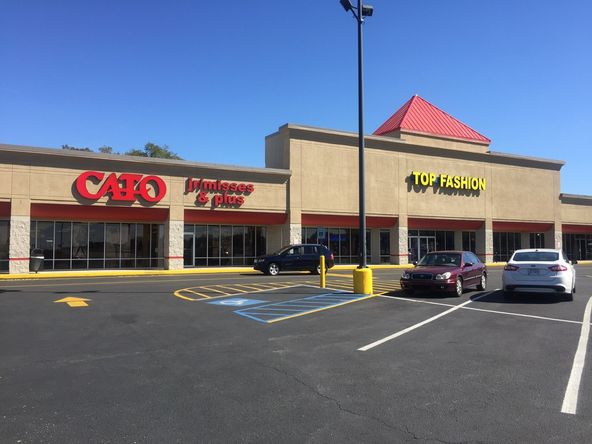 Montgomery Commons: 3801 Eastern Blvd, Montgomery, AL 36116